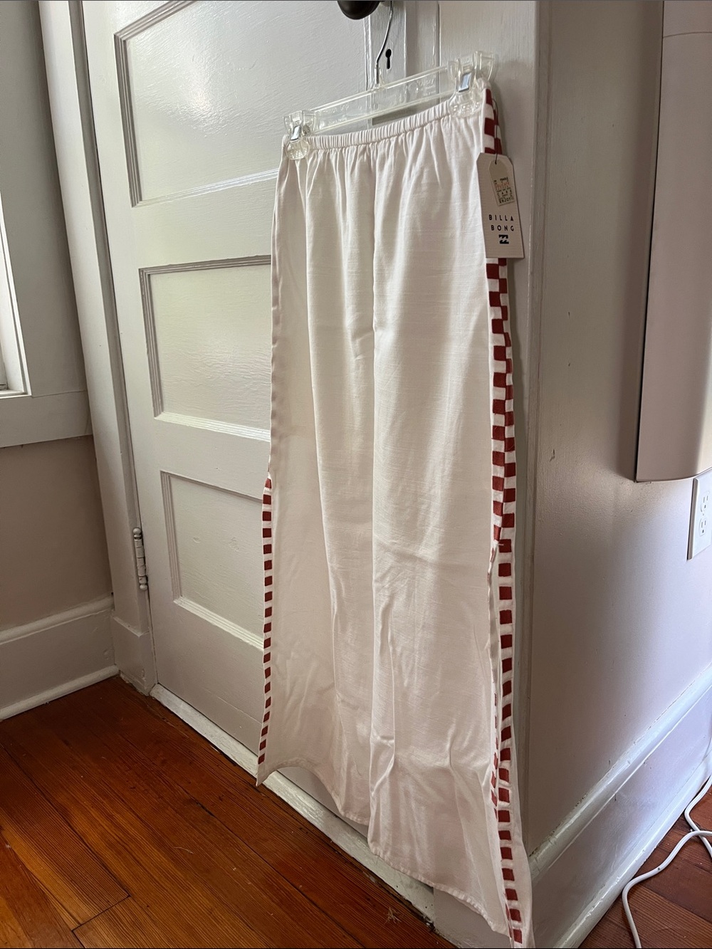 Billabong White Pants with Red Checker Trim
